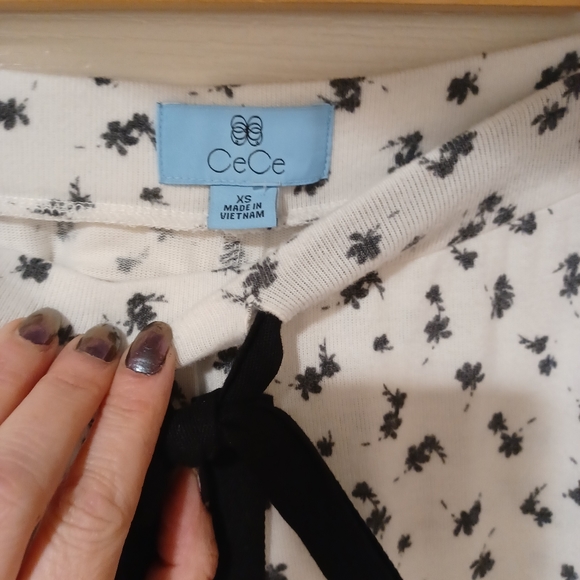 CeCe Holiday Ecru Soft pajamas Jogger Pants Casual - Picture 10 of 13